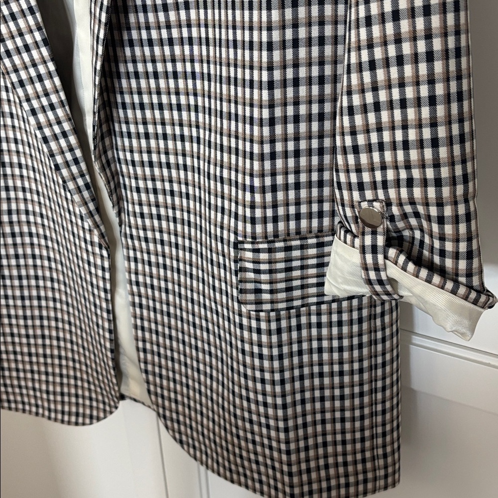Vici Women's Black Brown and White Plaid Blazer - Picture 3 of 5